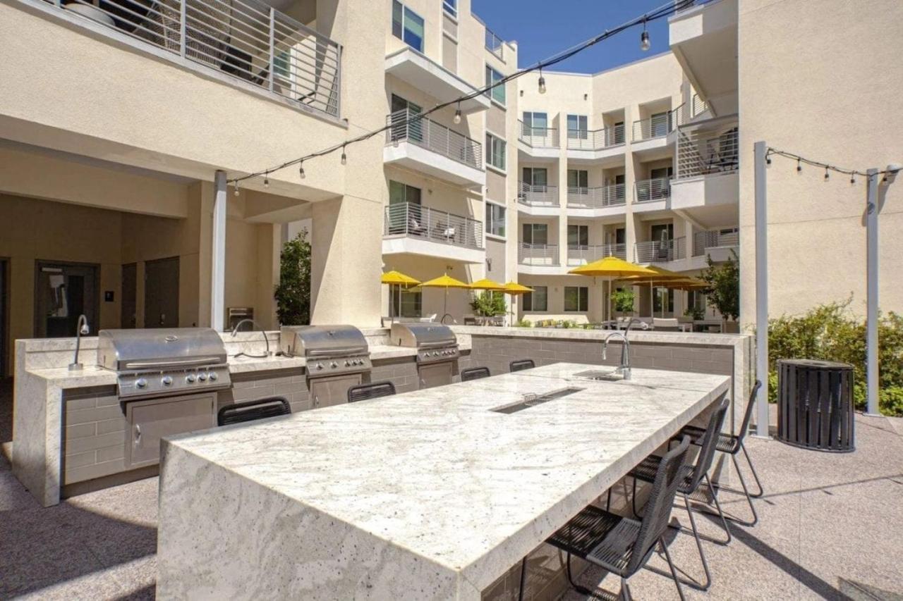 Paradise Cozysuites Under The Palms With Jacuzzi 18 Phoenix Extérieur photo